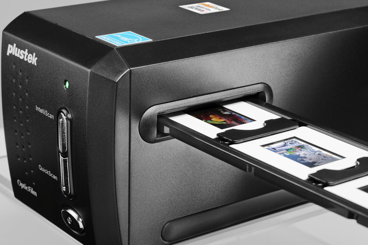 Plustek OpticFilm 8200i SE Film/dias scanner 7200 x 7200 dpi Sort