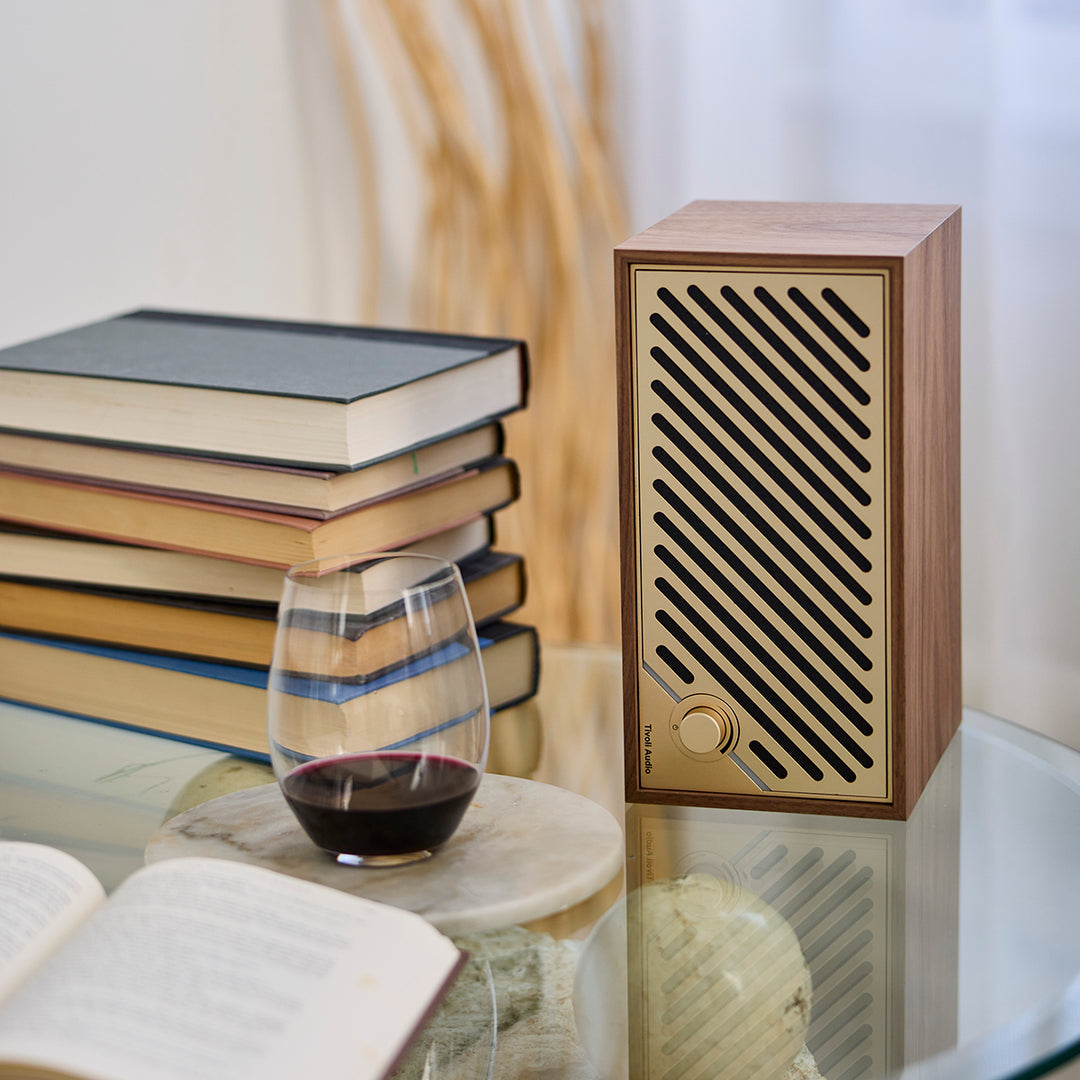 Tivoli Audio Model Two Digital Bærbar stereohøjttaler Valnød, Guld 20 W