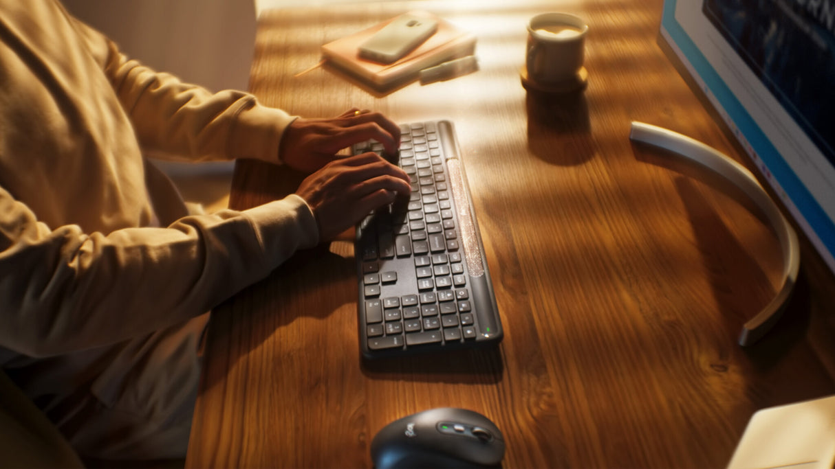 Logitech Signature Slim Solar + K980 tastatur Universel RF trådløs + Bluetooth QWERTY UK international Grafit
