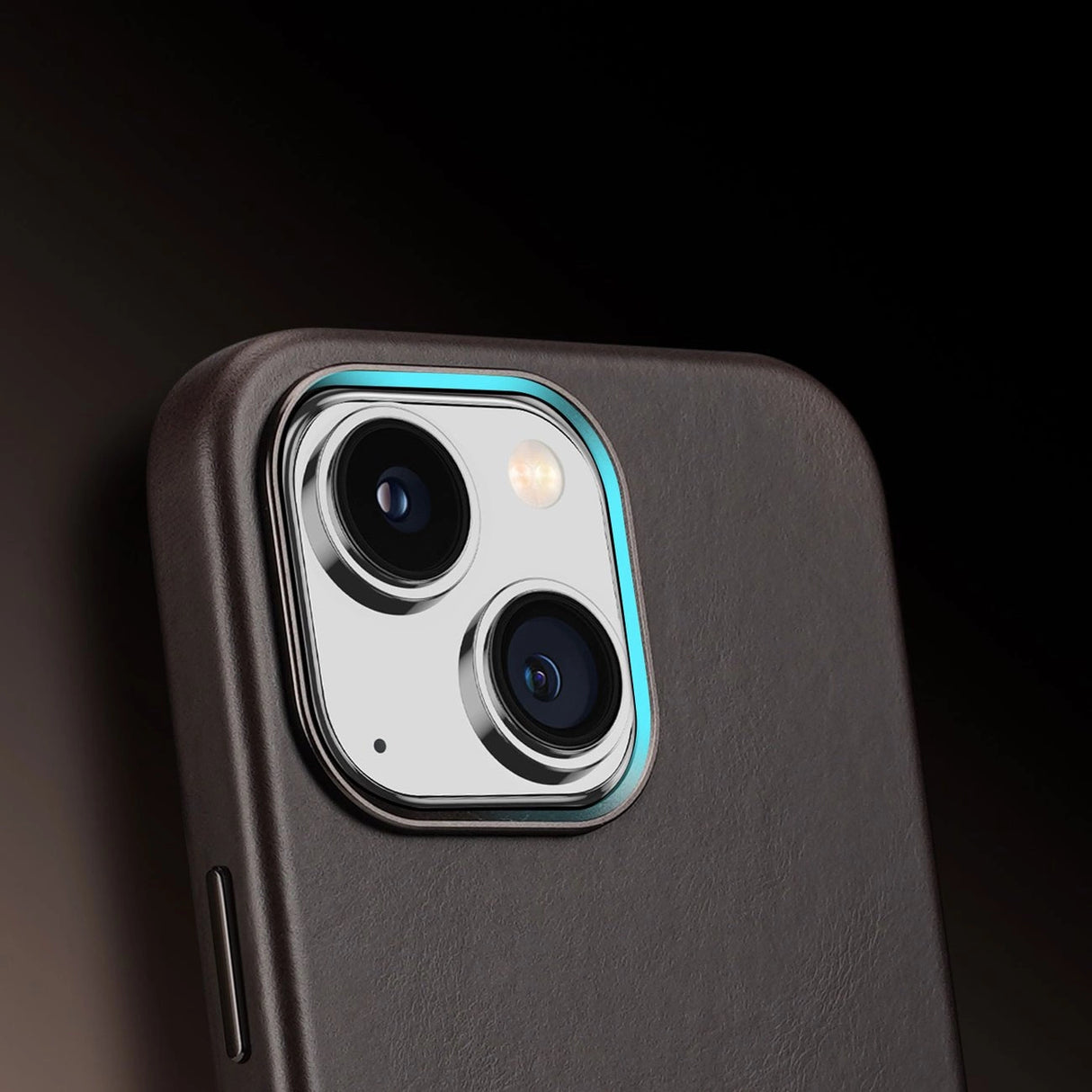 Dux Ducis Naples Case til iPhone 14 Plus Læder Cover (MagSafe Kompatibel) Mørkbrun