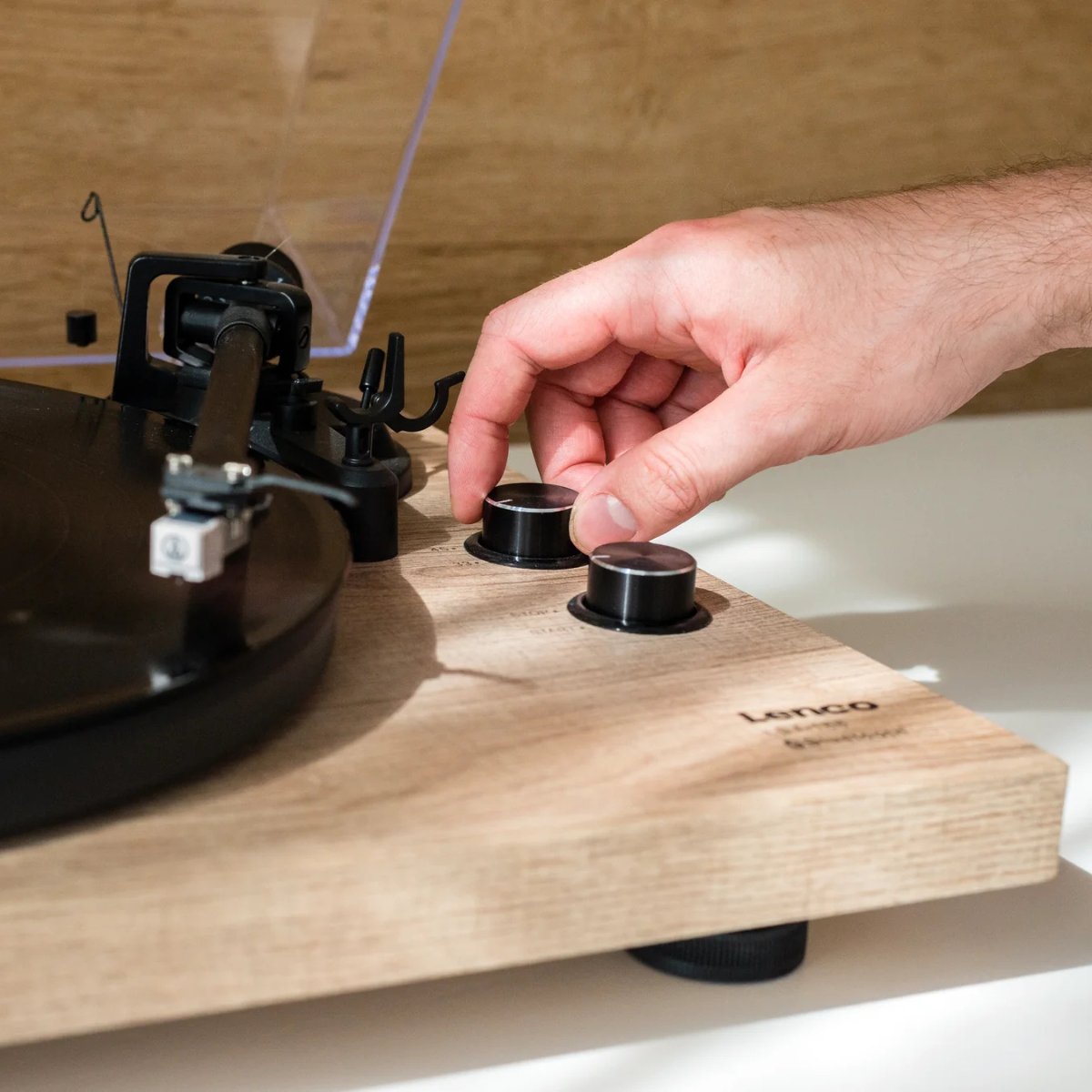 Lenco Pladespiller LBT-188PI