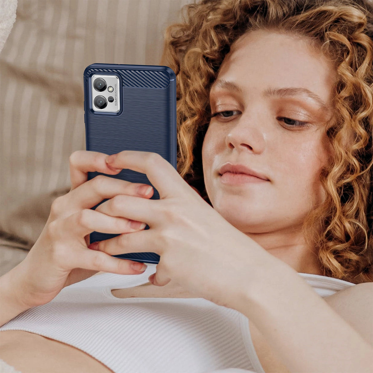 Carbon Case til Xiaomi Poco F4 5G fleksibelt silikone carbon cover sort