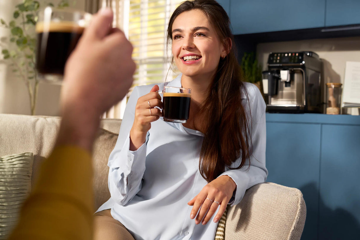 Philips 2200 series Fuldautomatiske EP2224/10-espressomaskiner i 2200-serien