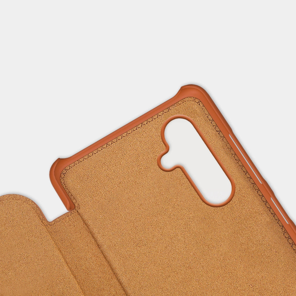 Nillkin Qin Læderkasse Læderkasse med lommepung brun