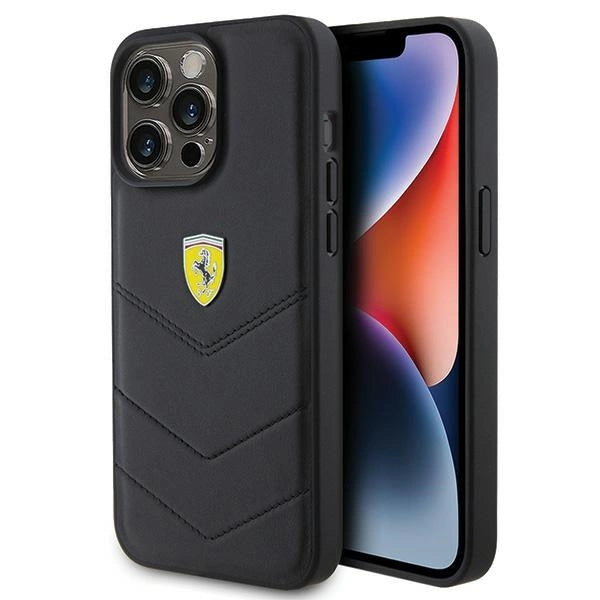 Ferrari Quilted Metal Logo case til iPhone 15 Pro Max - sort