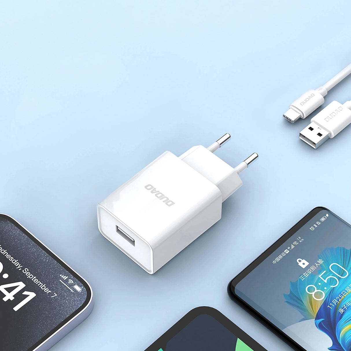 Dudao A4EU USB-A 2.1A vægoplader - hvid + USB-A - USB-C kabel