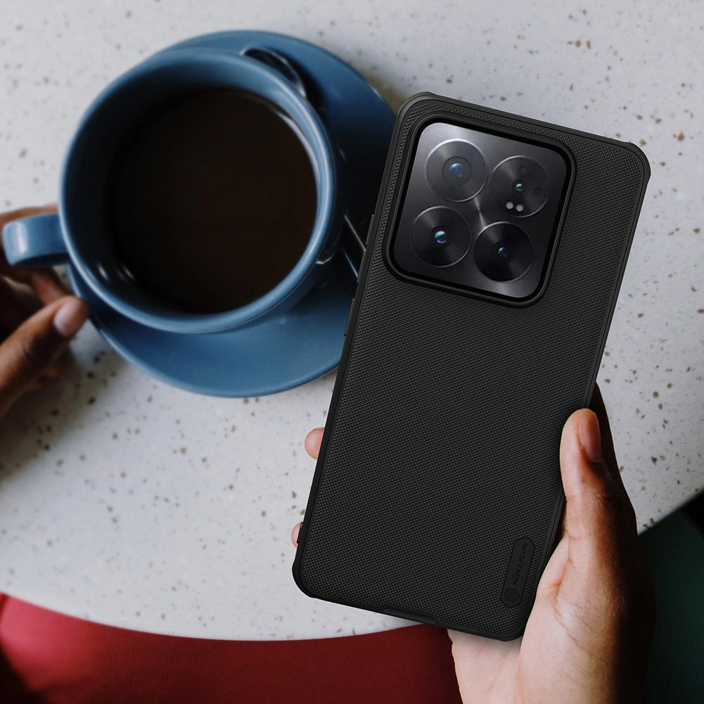 Nillkin Super Frosted Shield Pro forstærket etui til Xiaomi 14 Pro - sort