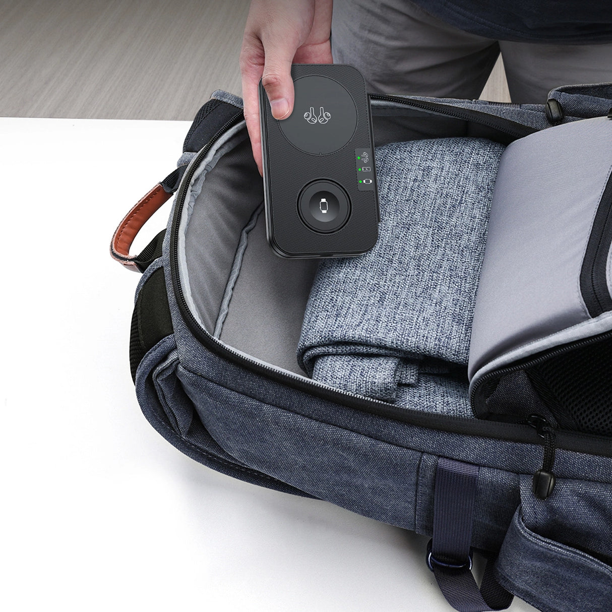 Choetech T616-F 3in1 induktiv oplader kompatibel med Apple og Samsung enheder - sort