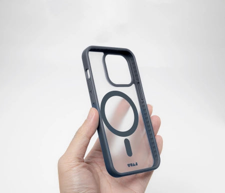 LAUT Huex Protect med MagSafe til iPhone 15 Pro - mørkblå
