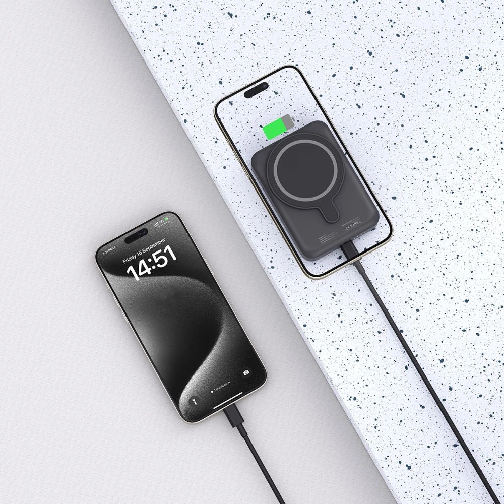 Tech-Protect LifeMag PB11 Powerbank med MagSafe 10000mAh 15W USB-C-port - sort + USB-C-kabel