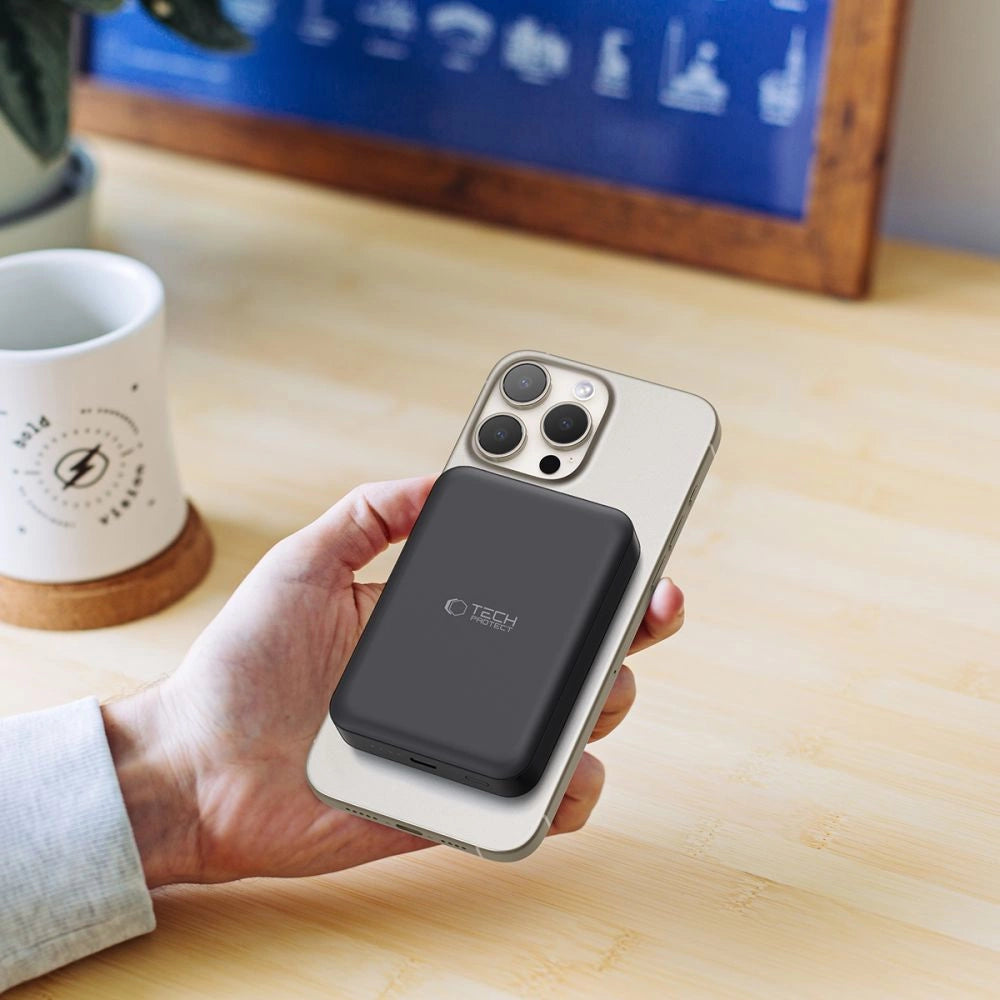 Tech-Protect LifeMag PB11 Powerbank med MagSafe 10000mAh 15W USB-C-port - sort + USB-C-kabel