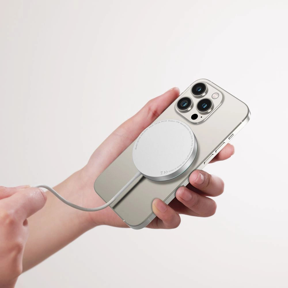 Tech-Protect QI15W-A30 MagSafe induktiv oplader med USB-C-kabel - Silver