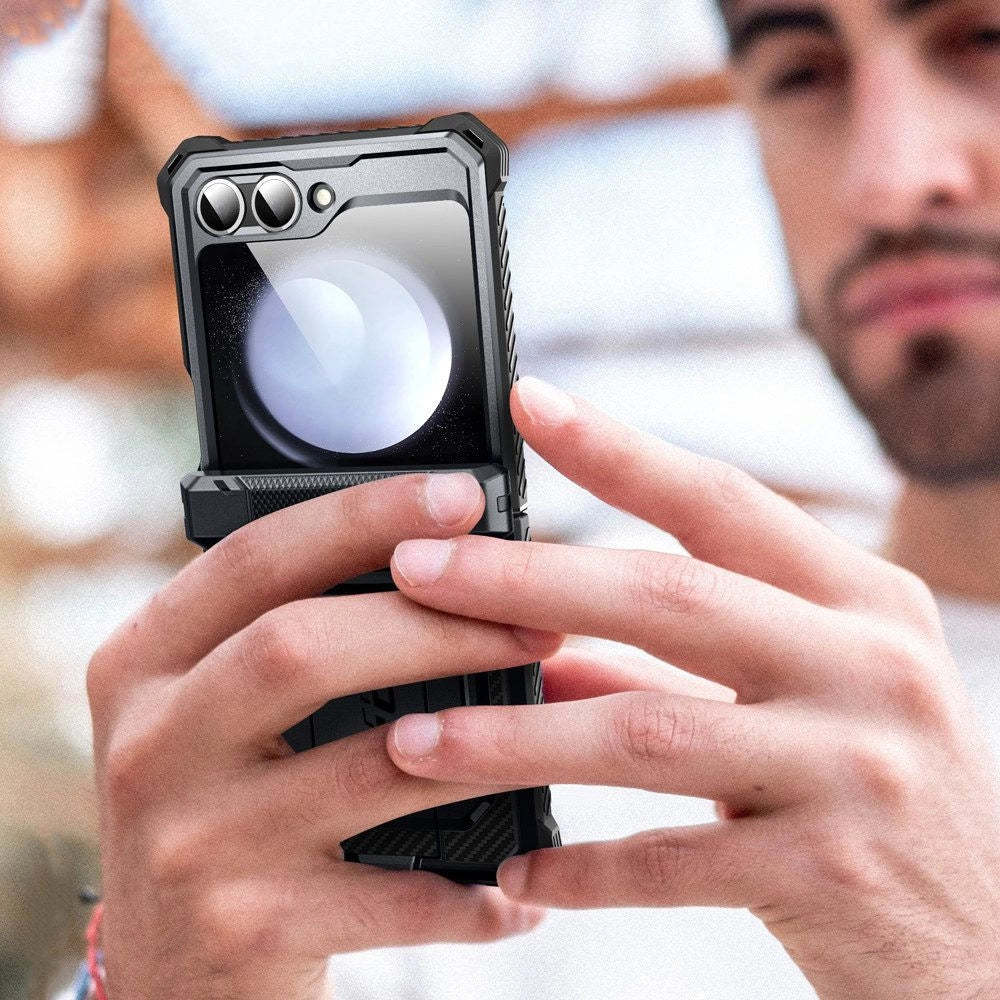 Supcase IBLSN ArmorBox Case til Samsung Galaxy Z Flip 6 - sort