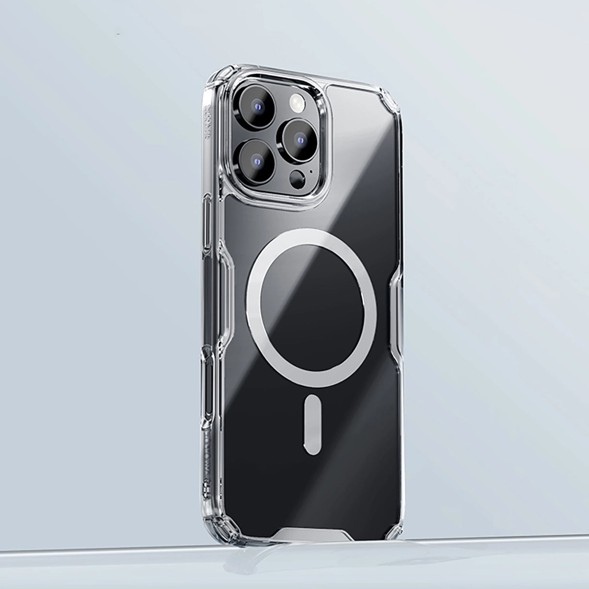 Nillkin Nature Pro Magnetic Case med MagSafe til iPhone 16 Pro - Transparent & Hvid