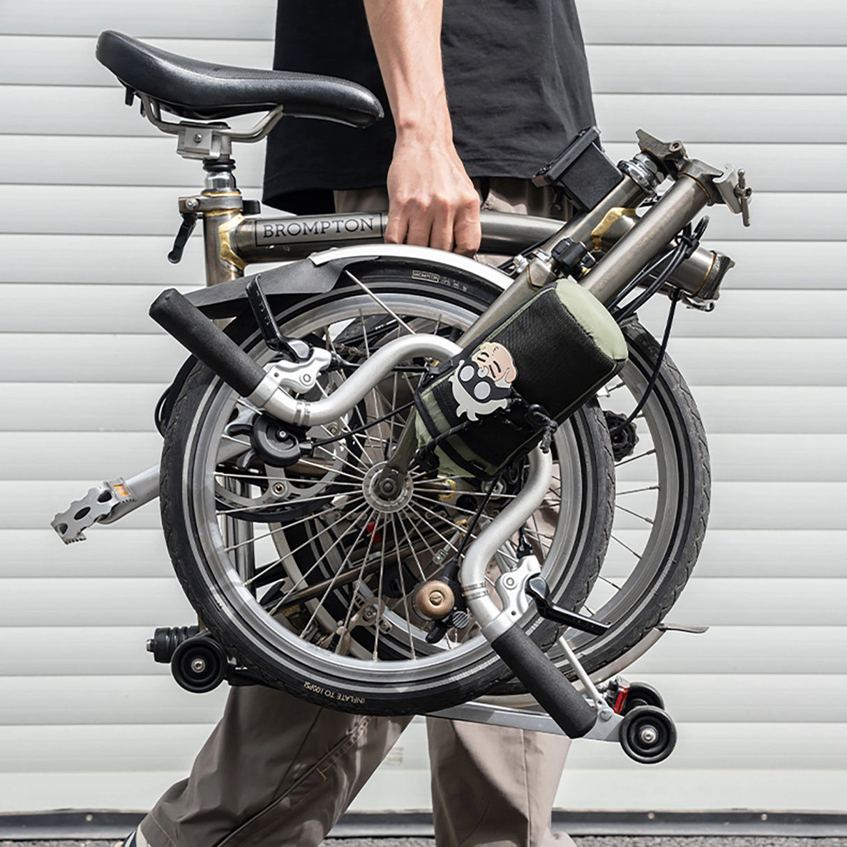 Rockbros Travel Bottle Bag med skulderrem 1l - Grøn