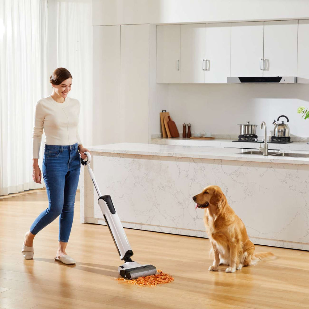 UWANT D100 17000Pa oprejst støvsuger med afvaskefunktion og ladestation - hvid