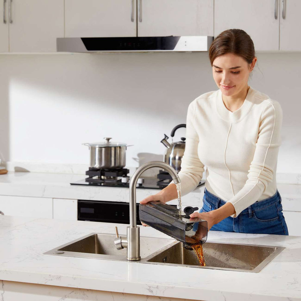 UWANT D100 17000Pa oprejst støvsuger med afvaskefunktion og ladestation - hvid