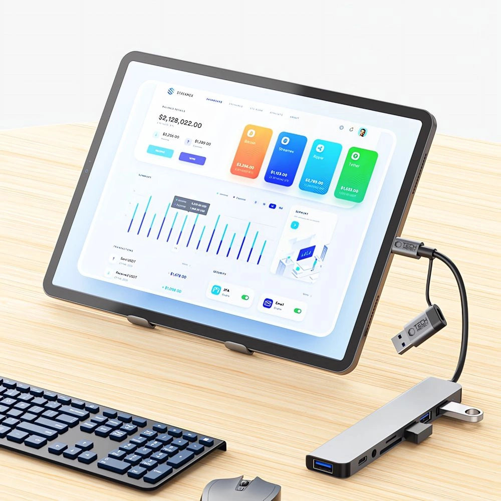 Tech-Protect HB06 HUB Adapter 8in1 TYPE-C + USB2.0 + USB3.0 + SD/TF + AV3.5 - grå