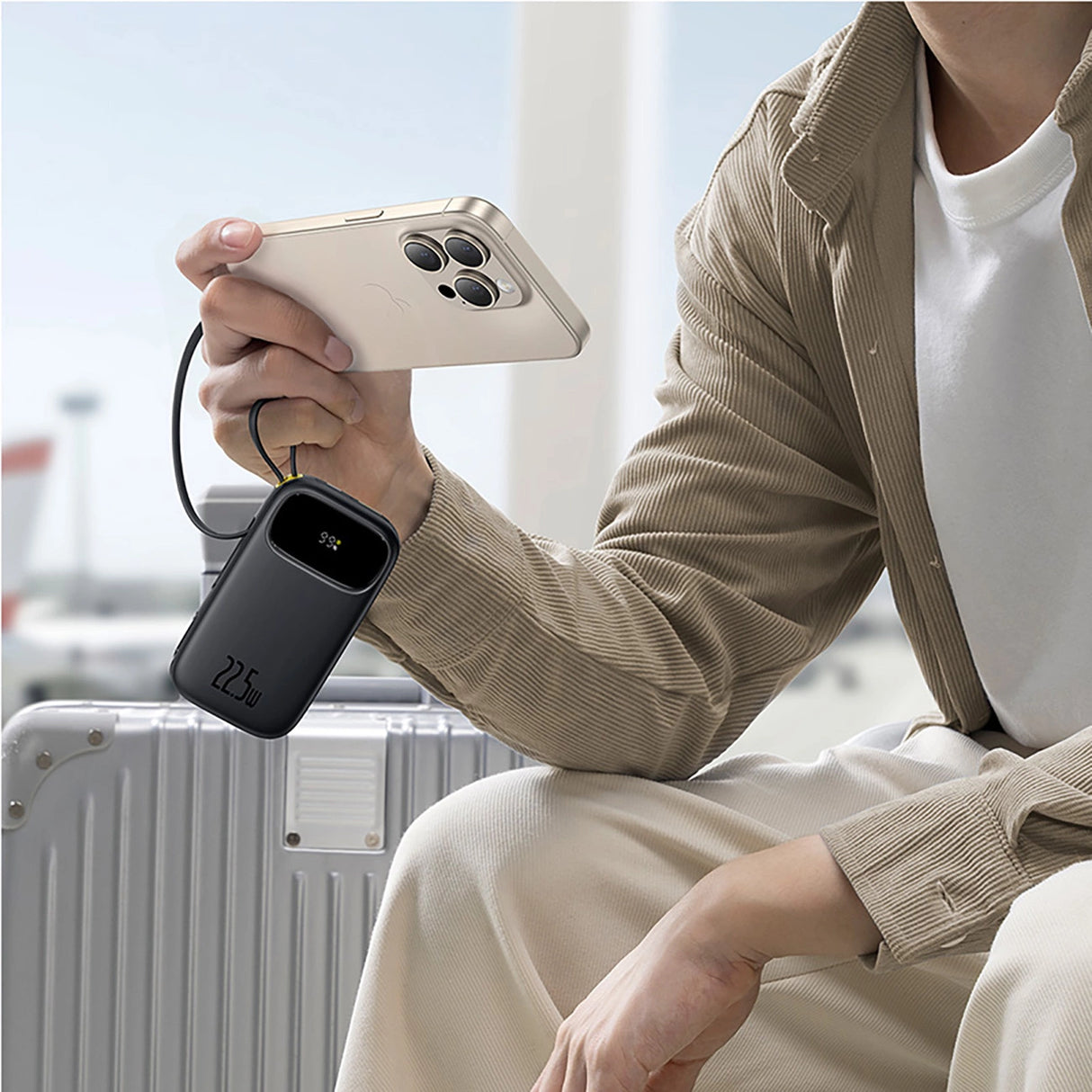 Baseus EnerFill FC31 20000mAh 22.5W Powerbank med digitalt display og 2 indbyggede kabler (USB-C + Lightning) - sort