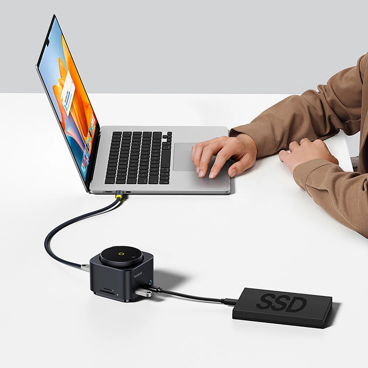 Baseus MagPro Series II 7-i-1 USB-C Hub med MagSafe-kompatibel oplader 15W + HDMI + USB-A + USB-C + SD / TF - sort