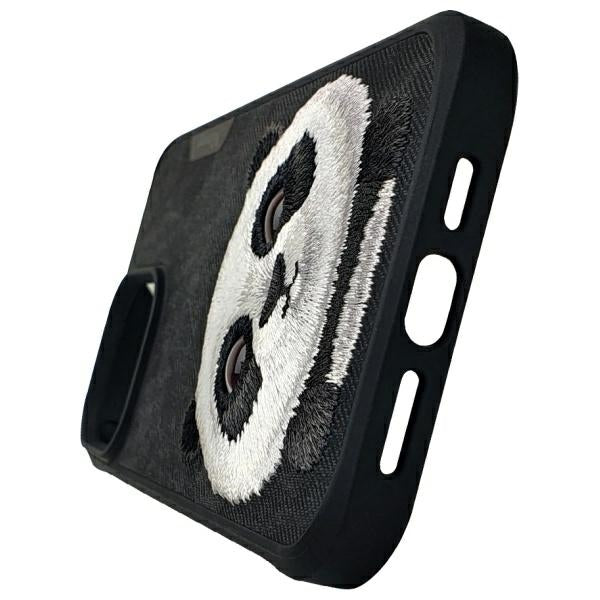 Nimmy Big Eyed Pet 2.0 Panda fodtøj til iPhone 15 Pro - sort