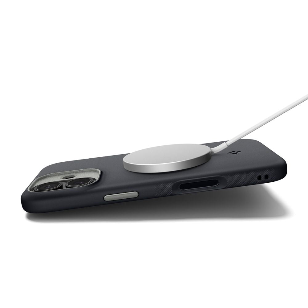 Spigen Nano Pop MagSafe Case til iPhone 17 - sort