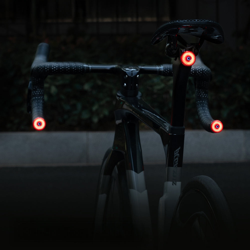 Wozinsky WIS-02 Vandtæt Smart Tail Light 1 pc - sort