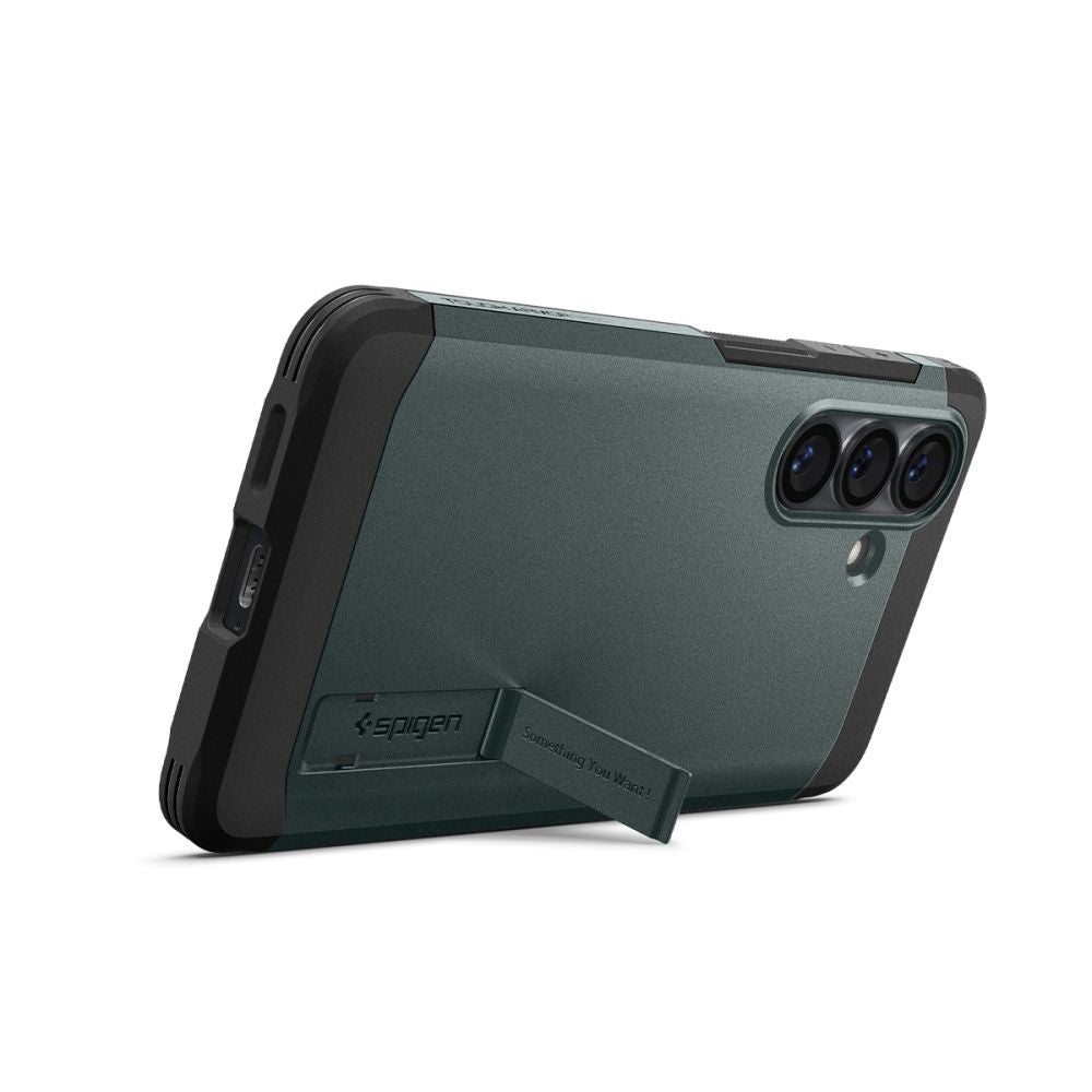 Spigen Tough Armor Mag MagSafe Case til Samsung Galaxy S26 - Grøn