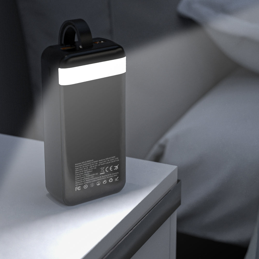 Wozinsky W8-W 30000 mAh 30W Powerbank 2x USB-A og USB-C med lommelygte - sort
