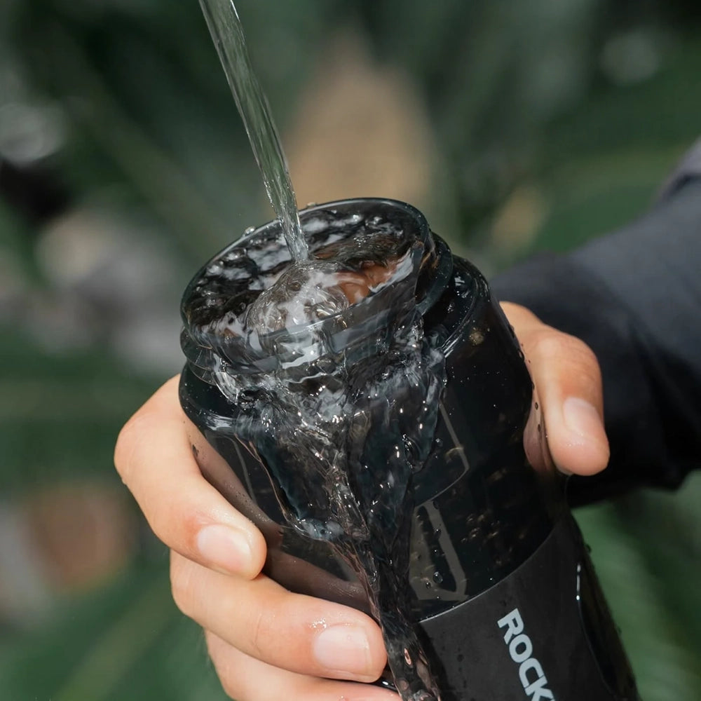Rockbros S550H-1 700 ml Thermal Bottle with Magnetic Holder and Mounting Strap - Black