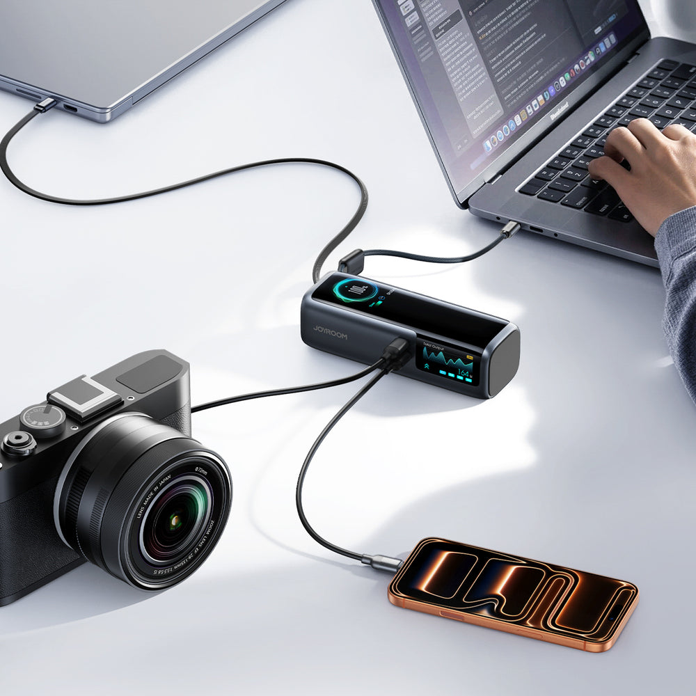 Joyroom PODIX PR70 25000mAh Power Bank op til 240W med to indbyggede USB-C kabler og to TFT skærme - Grå