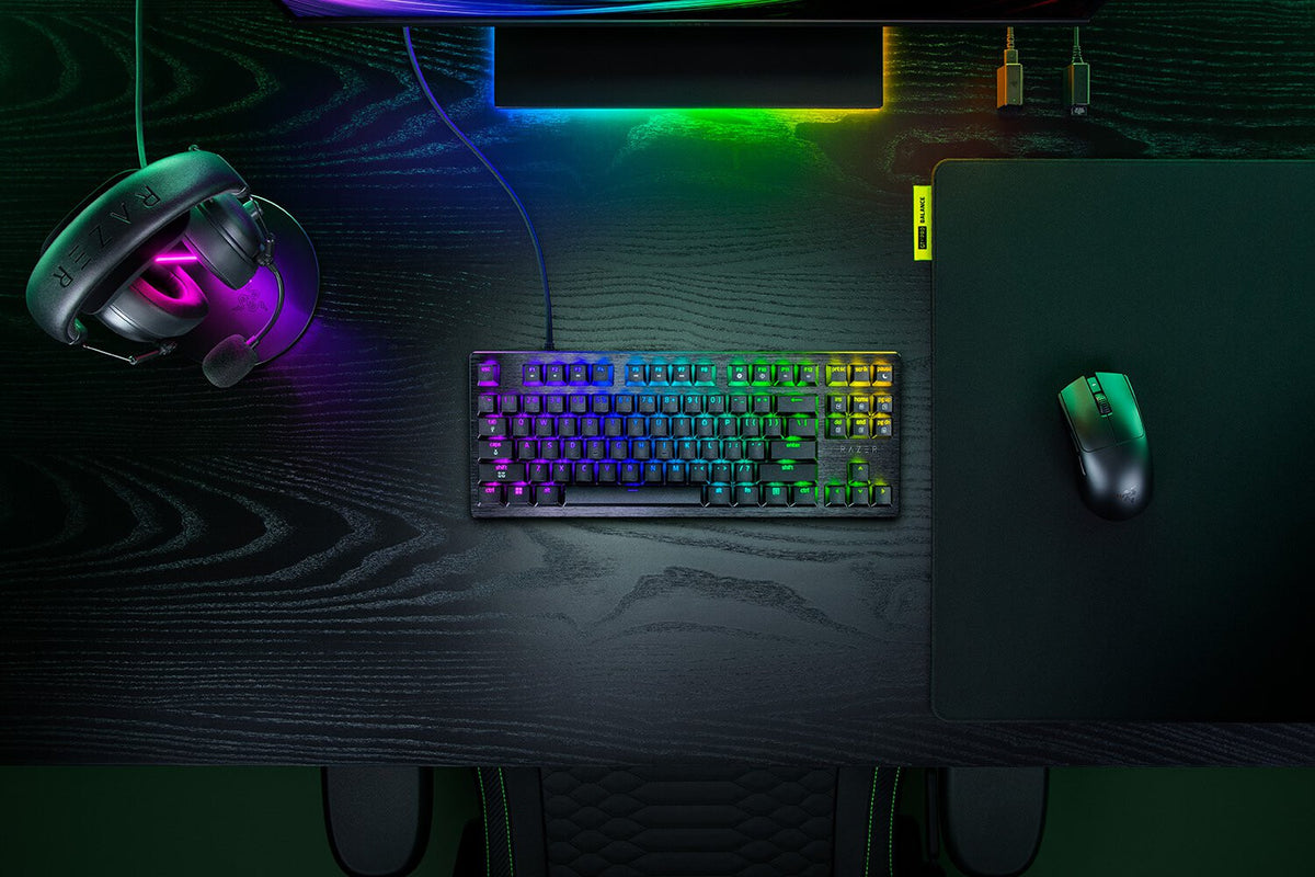 Razer Huntsman V3 HE Magnetic Tenkeyless 8KHz keyboard Gaming USB QWERTY English Black