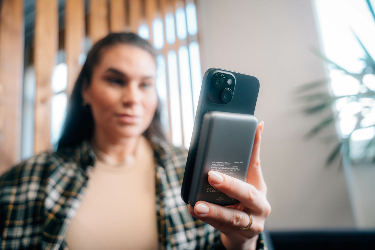 Verbatim Charge 'n' Go Lithium polymer (LiPo) 10000 mAh Trådløs opladning Grå