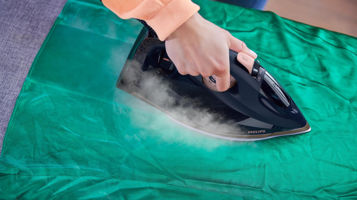 Philips DST7510/80 iron Dry & Steam iron SteamGlide Elite soleplate 3200 W