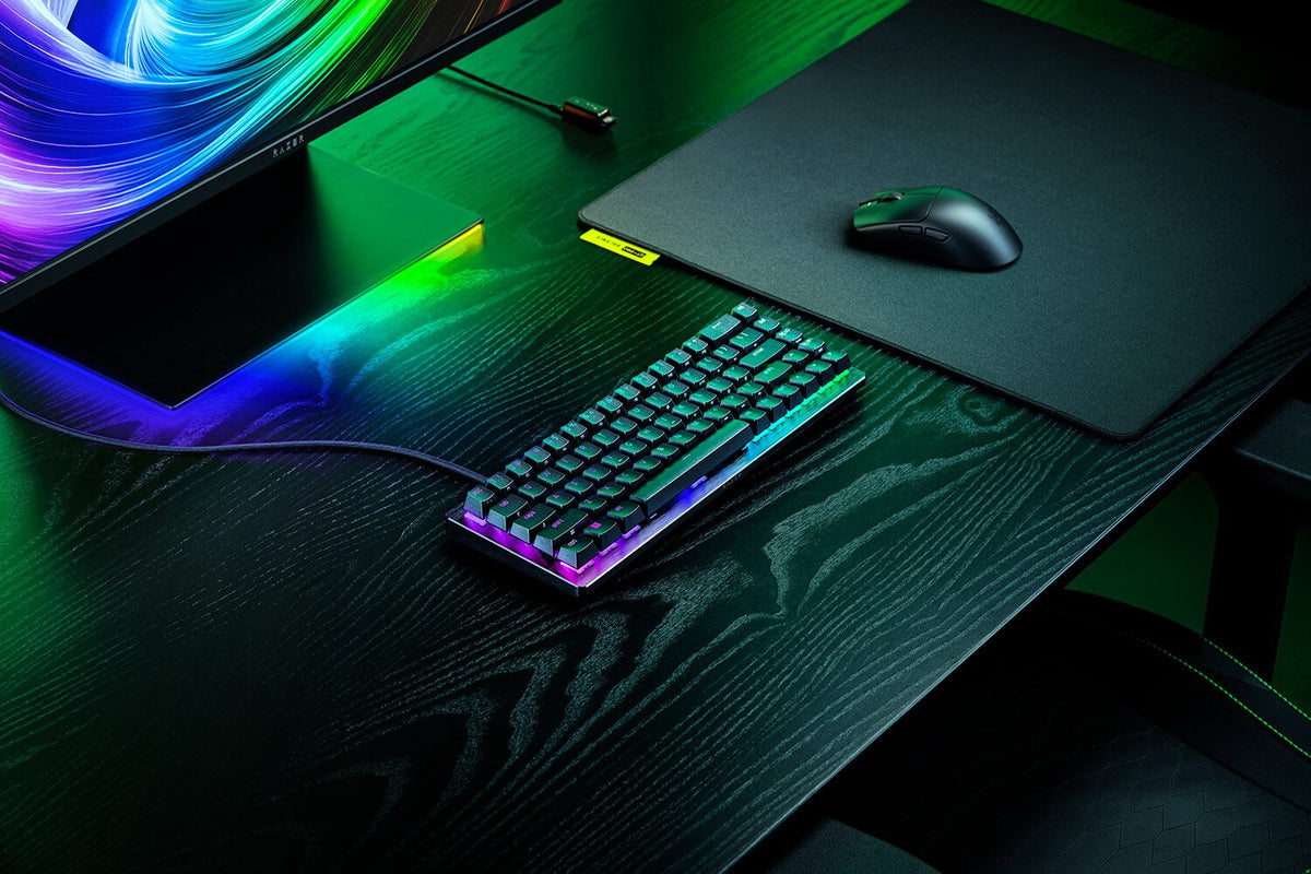 Razer Huntsman V3 HE Magnetic Mini 65% 8KHz keyboard Gaming USB QWERTY English Black
