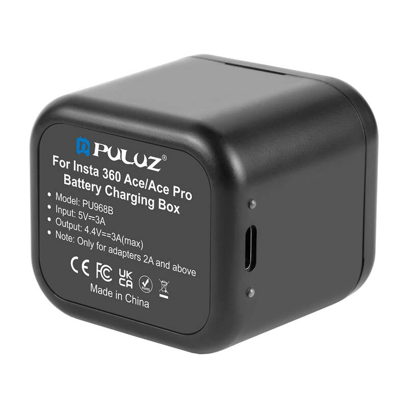 Opladning + hukommelseskortetui PULUZ til Insta360 Ace / Ace Pro / Ace Pro 2