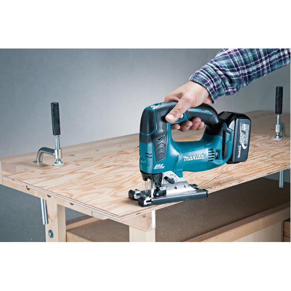 Makita DJV182Z Stiksav 18V Batteri og lader ikke inkluderet