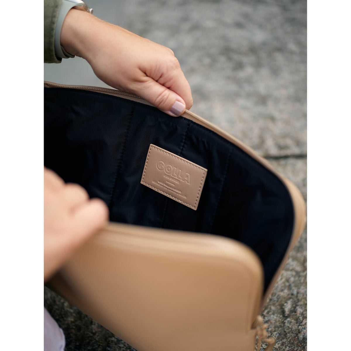 Golla Sleeve Metro Neoprene 13" Coffee