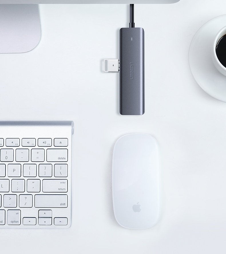 Ugreen USB Type C HUB - 4x USB 3.2 Gen 1 med USB-C strømport grå (CM219 70336)