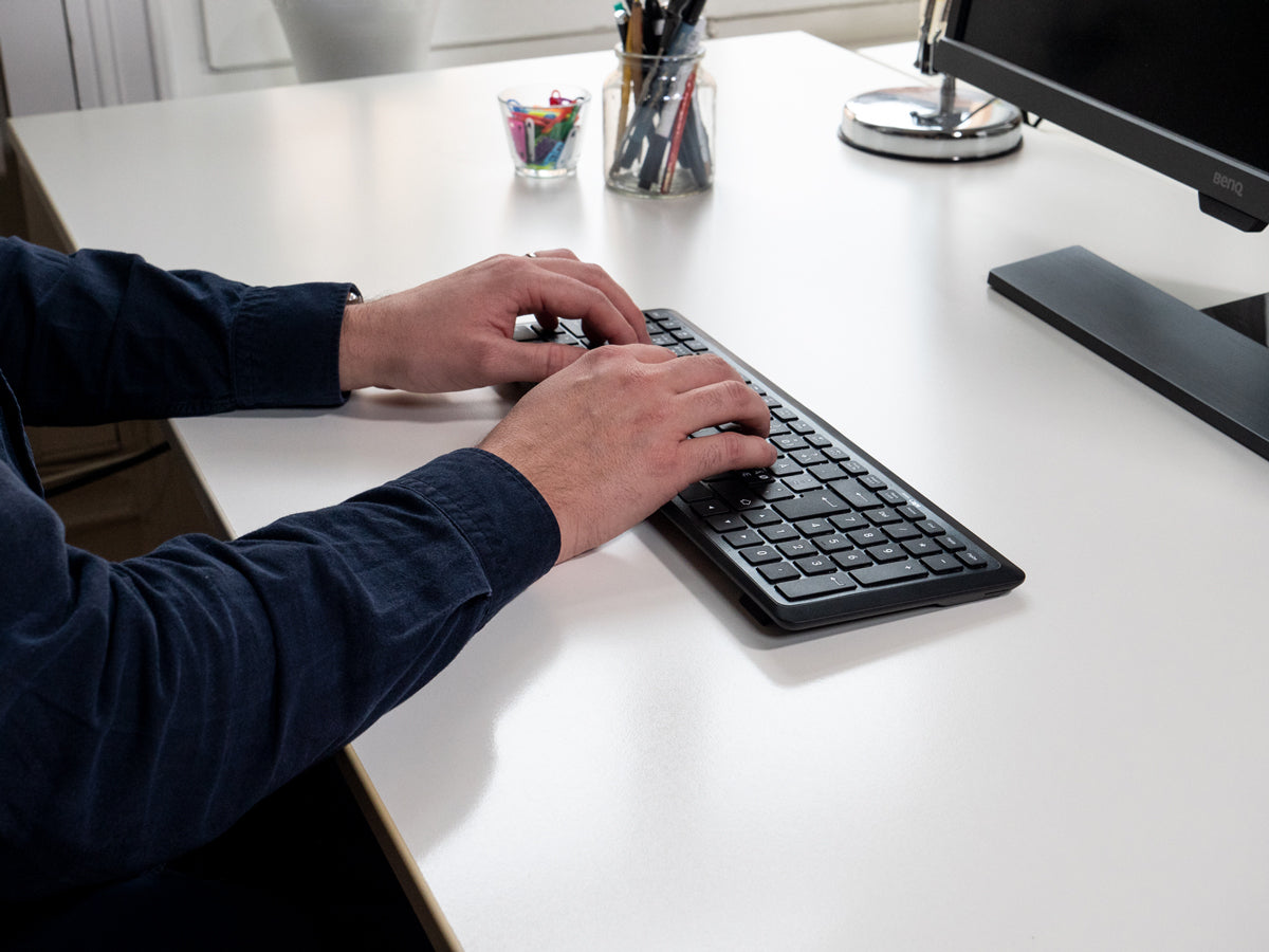 Mousetrapper Type Midi tastatur Hjemme/kontor USB + RF Wireless + Bluetooth QWERTY Nordisk Sort