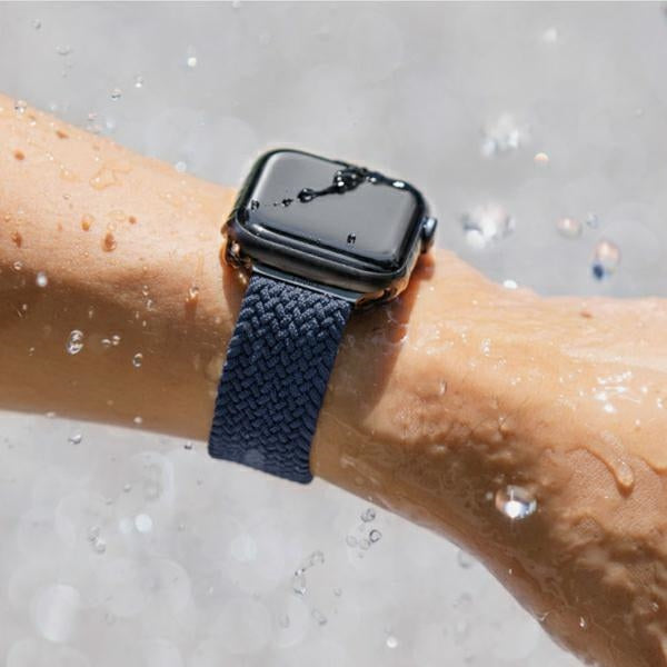 Uniq Aspen flettet rem til Apple Watch 1/2/3/4/5/6/7/8/SE/SE2 40/38/41 mm - Grå