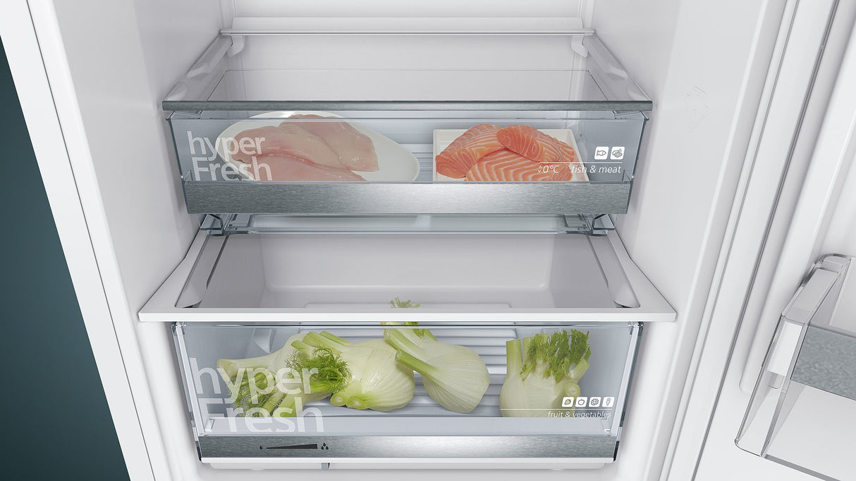 Siemens iQ500 KG39EAWCA køle-/fryseskab Fritstående 343 L Hvid