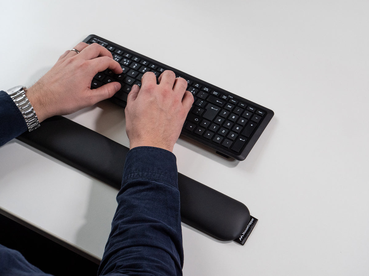 Mousetrapper Wrist Support håndledsstøtte Imiteret læder Sort