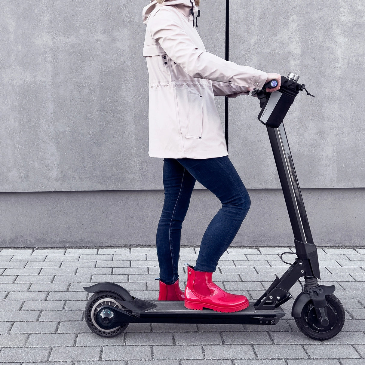 Wozinsky termiske vandflasker til cykel eller scooter 1l sort (WBB29BK)