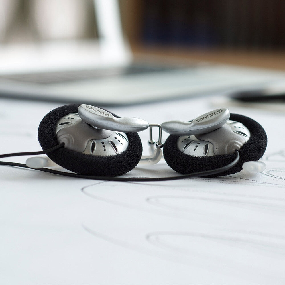 Koss KSC75 hovedtelefoner/headset Ledningsført Ørekrog Musik Sort, Sølv