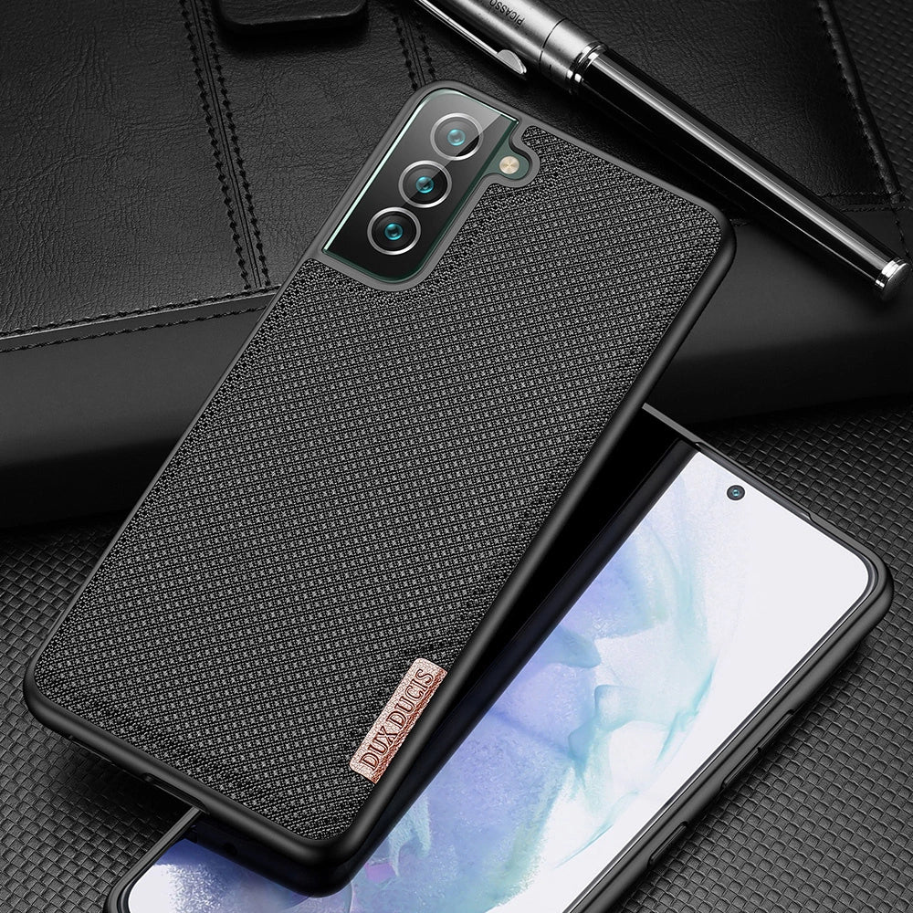 Dux Ducis Fino case er lavet af nylon materiale til Samsung Galaxy S22 + (S22 Plus) blå
