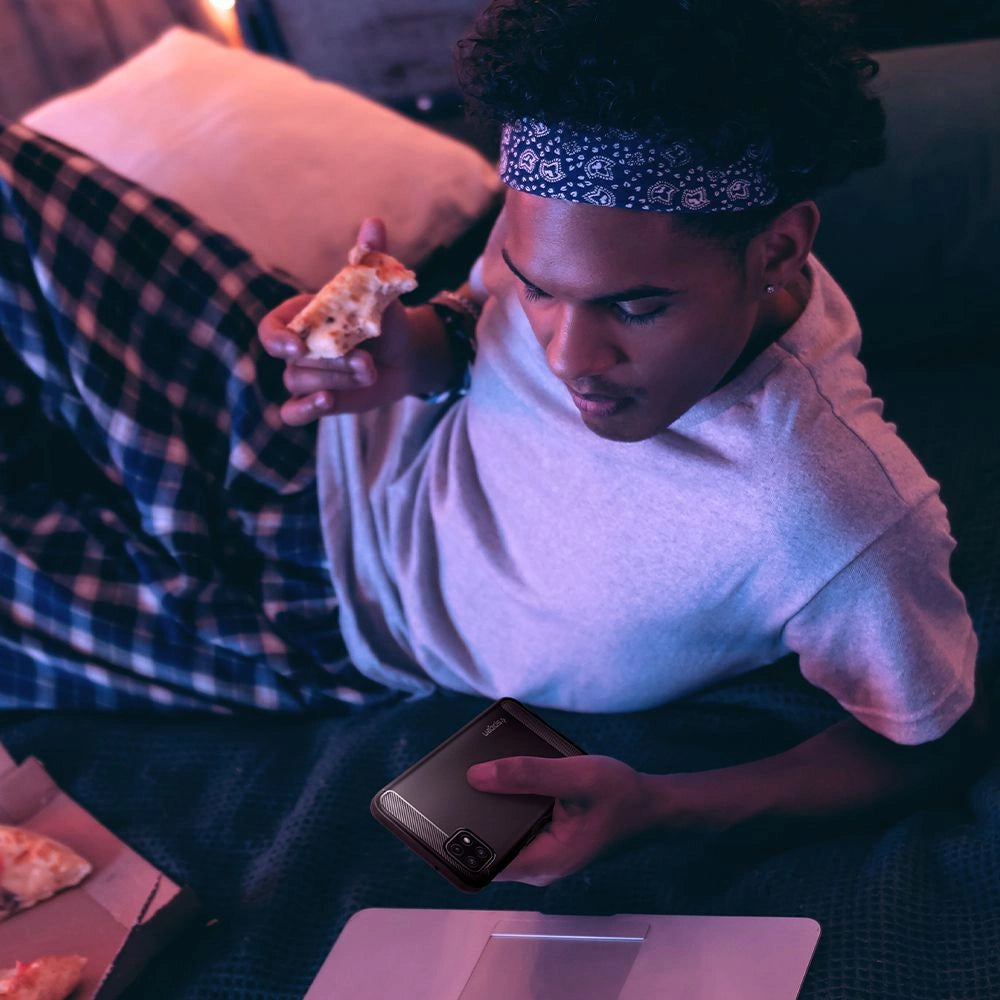 Spigen Rugged Armor Case til Samsung Galaxy S21 FE - Matte sort