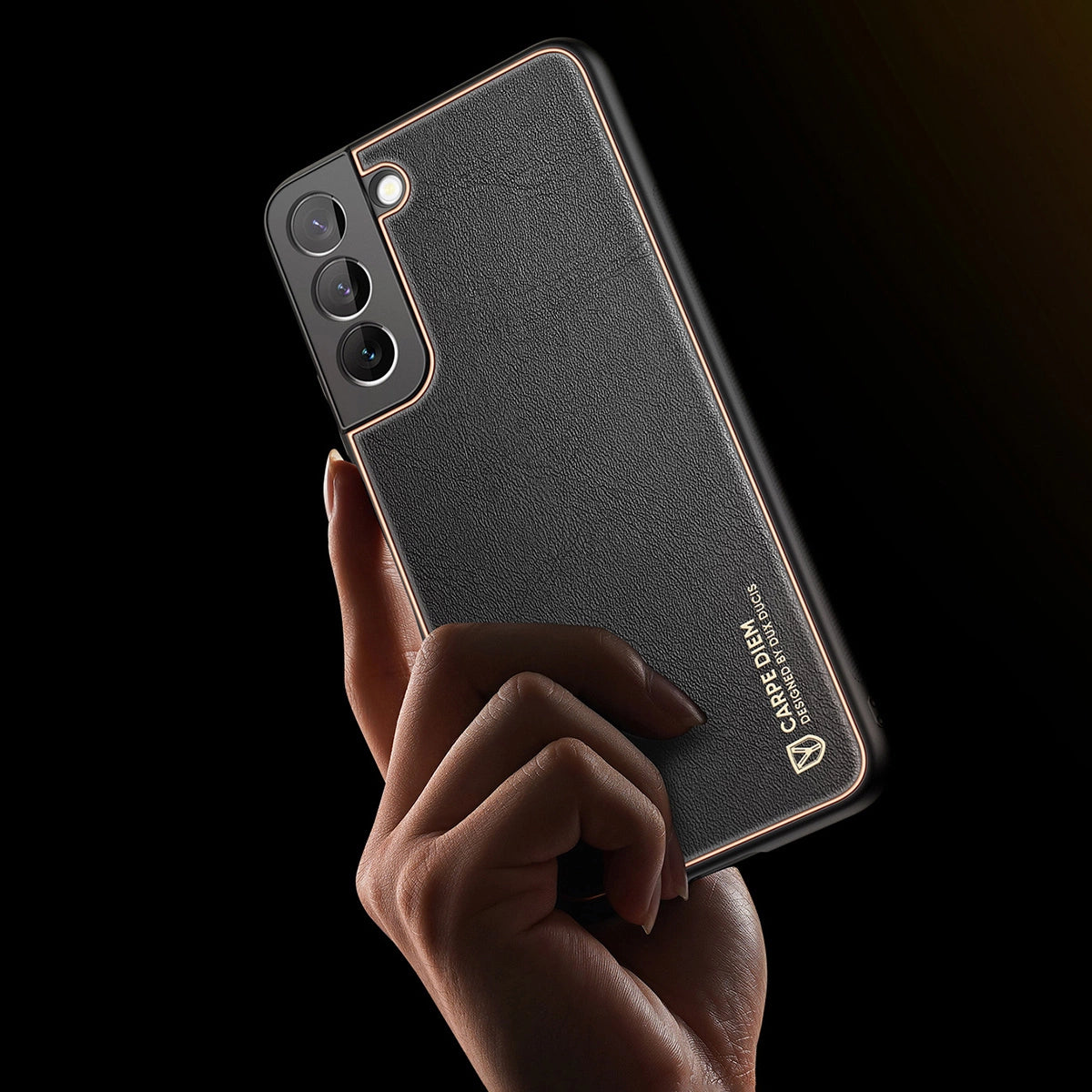 Dux Ducis Yolo elegant cover lavet af økologisk læder til Samsung Galaxy S22 + (S22 Plus) orange
