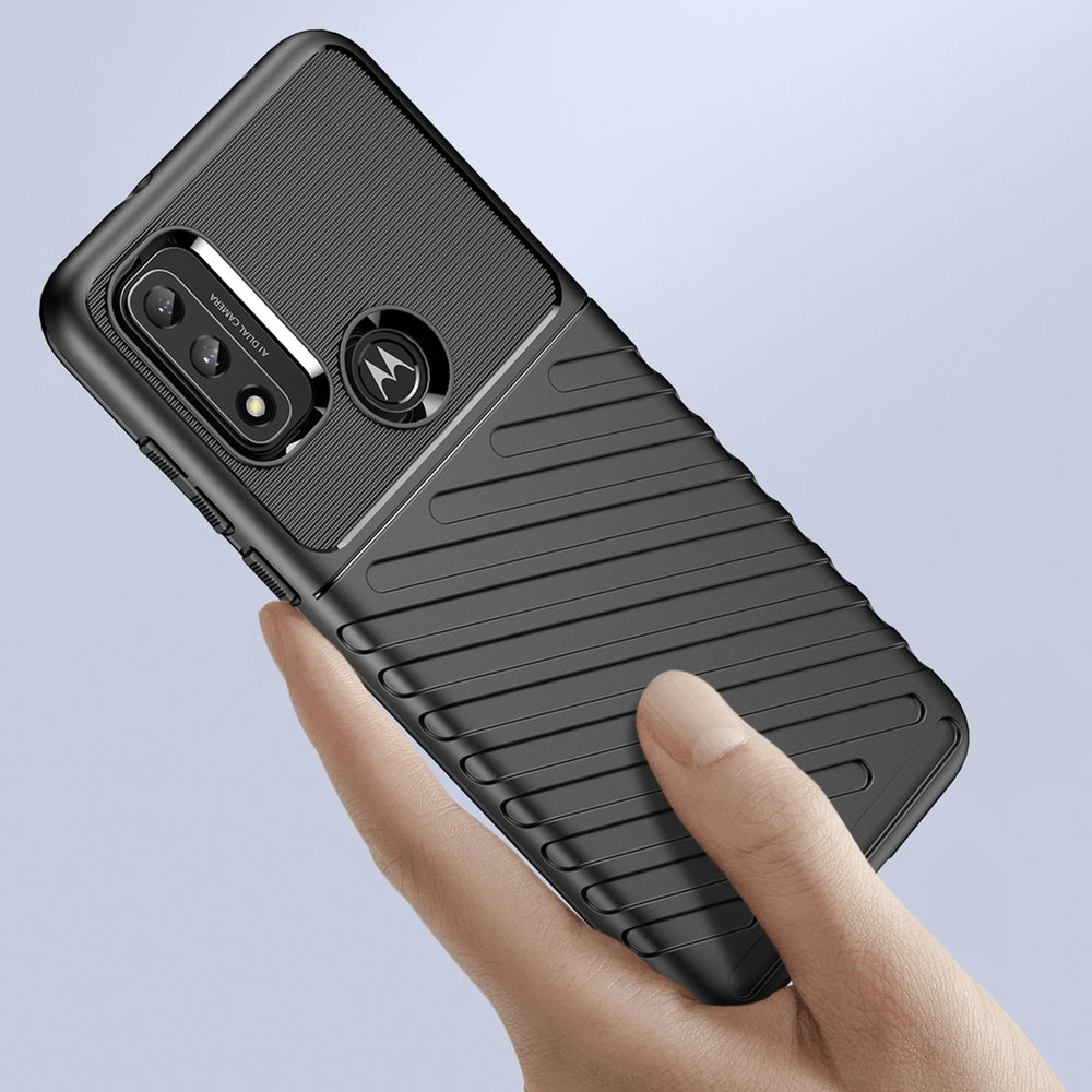Thunder Case fleksibelt pansret cover til Motorola Moto G Play 2022 sort