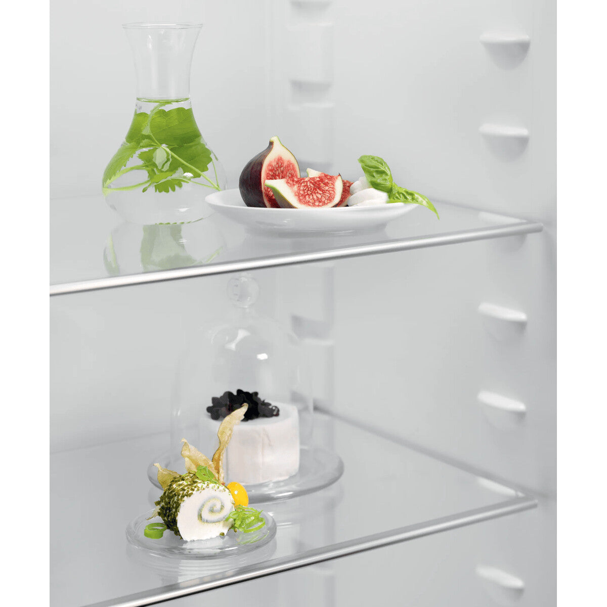 Electrolux LRB3AE12S integrerbart køleskab